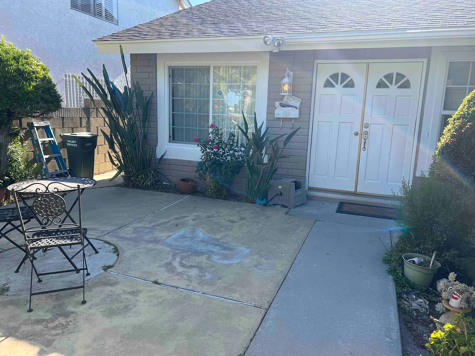 3 bed, 1750 sqft, $4,650 — Photo 2