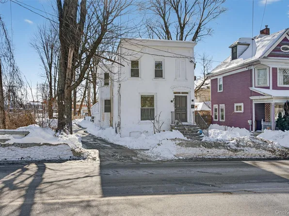 140 Albany Avenue, Kingston, NY 12401