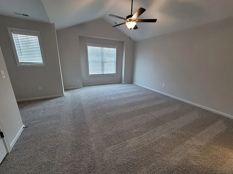 8381 Paramount Point — Photo 14
