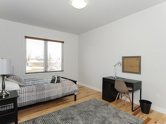 2nd image of 44 Ontario St #2F