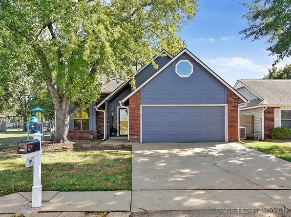 488 E 143rd St, Glenpool, OK 74033