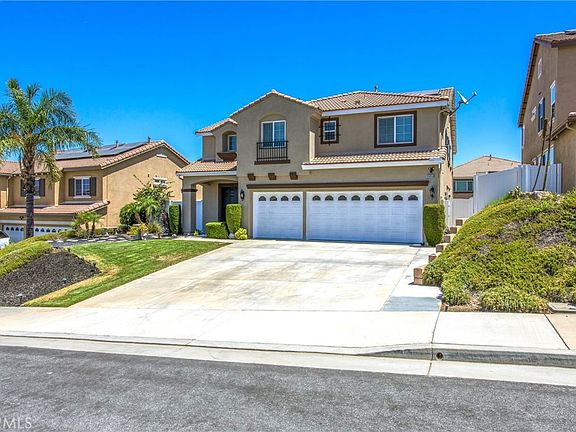 2nd image of 15850 Twin Lakes Dr