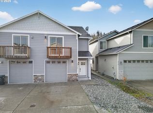 808 King Dr, Rainier, OR 97048