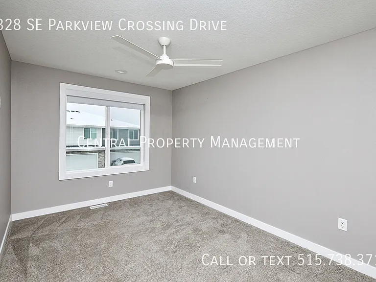 2328 SE Parkview Crossing Dr — Photo 16
