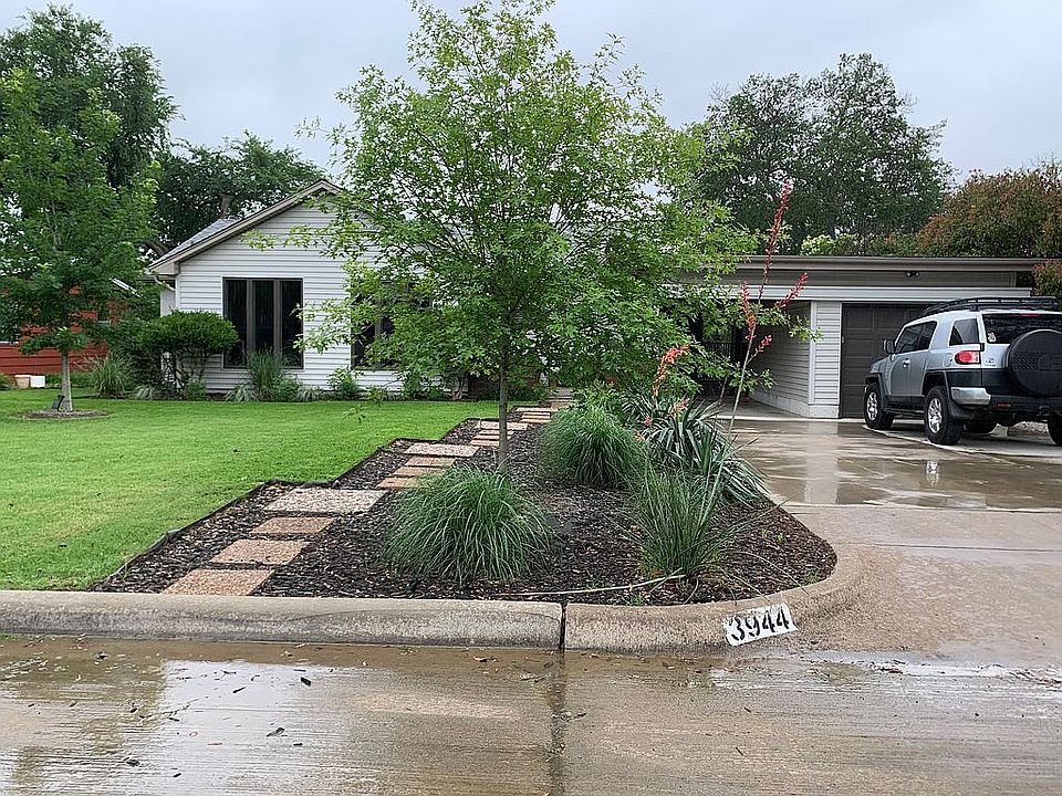 1st image of 3944 Weyburn Dr