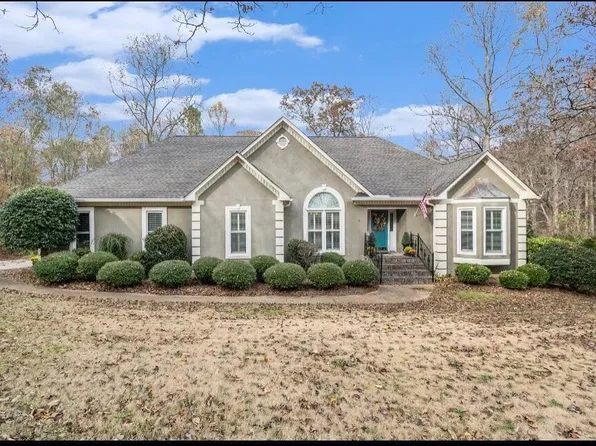 915 Oak Grove Rd, Carrollton, GA 30117