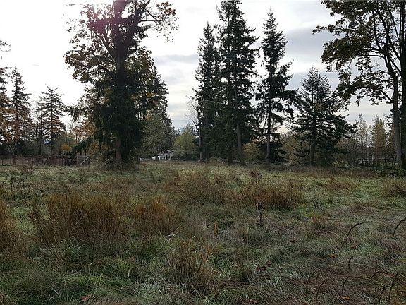 3rd image of 21415 SE 392nd St