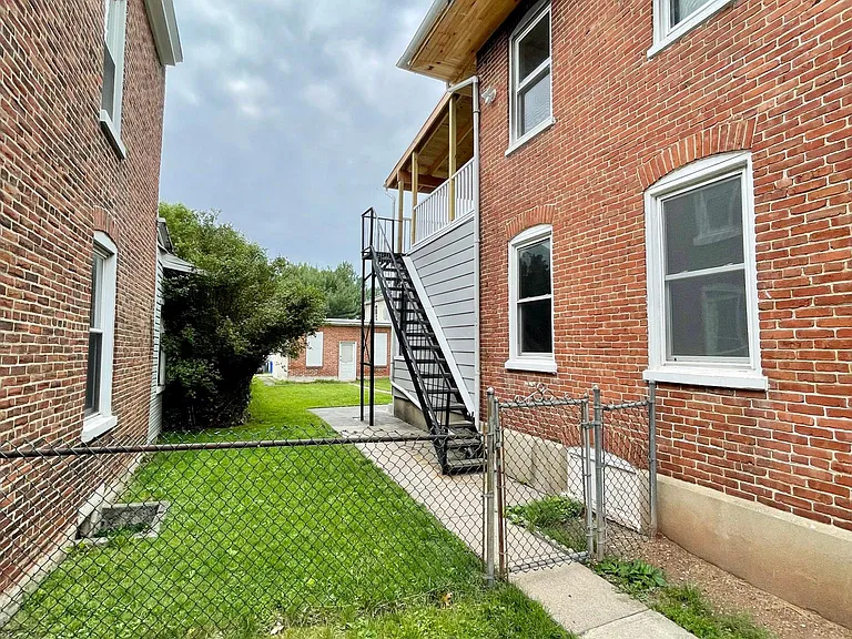 515 N Franklin St #DOWNSTAIRS — Photo 8