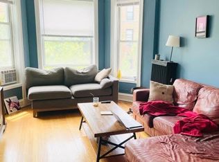 640 W Oakdale Ave APT 3, Chicago, IL 60657