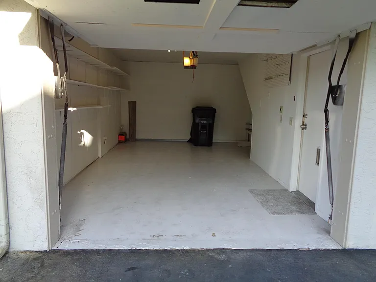 6926 Park Mesa Way — Photo 14