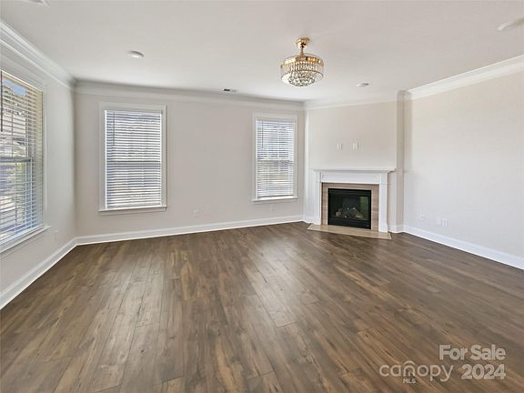 3rd image of 5113 Whispy Vines Ln