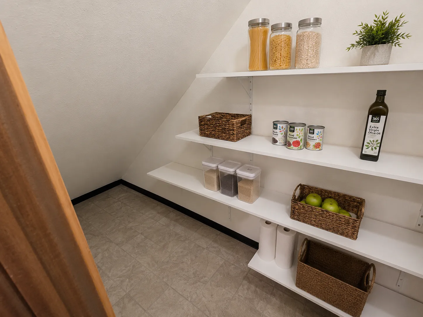 2 bed, 953 sqft, $950 — Photo 4