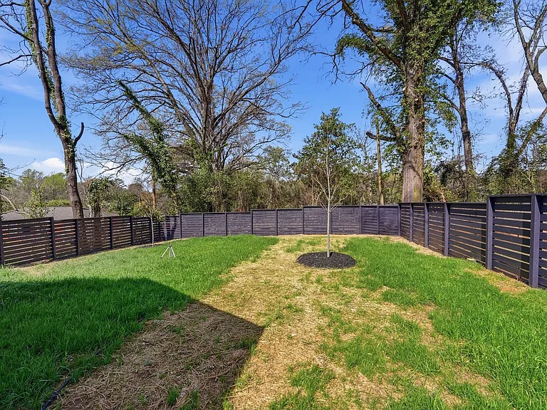 1840 Merriman Ave — Photo 11