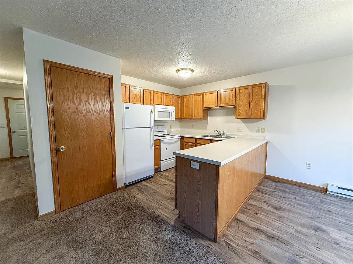 3018 Timber Ter — Photo 2