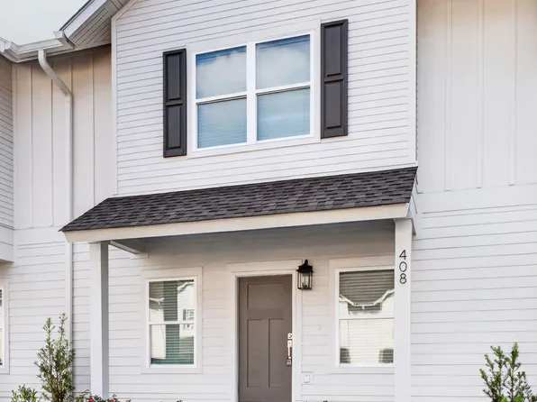 3260 Academy Dr #408, Opelika, AL 36801