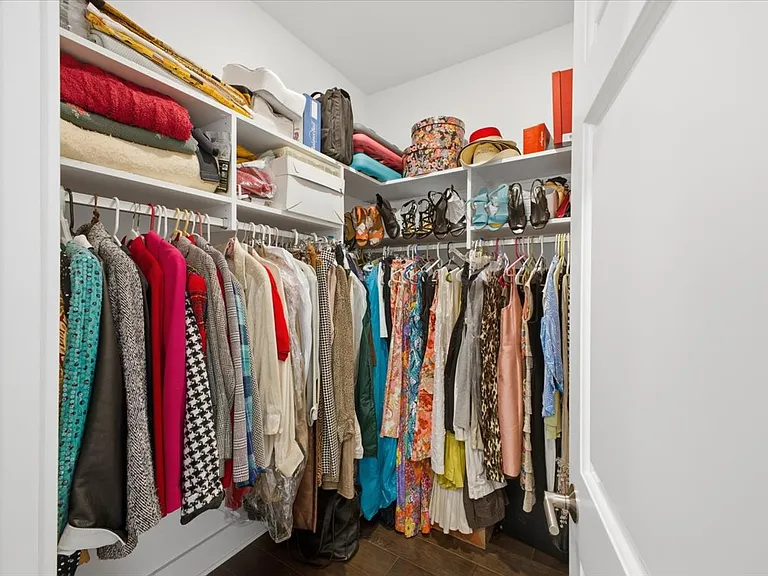 116 West Ave — Photo 18