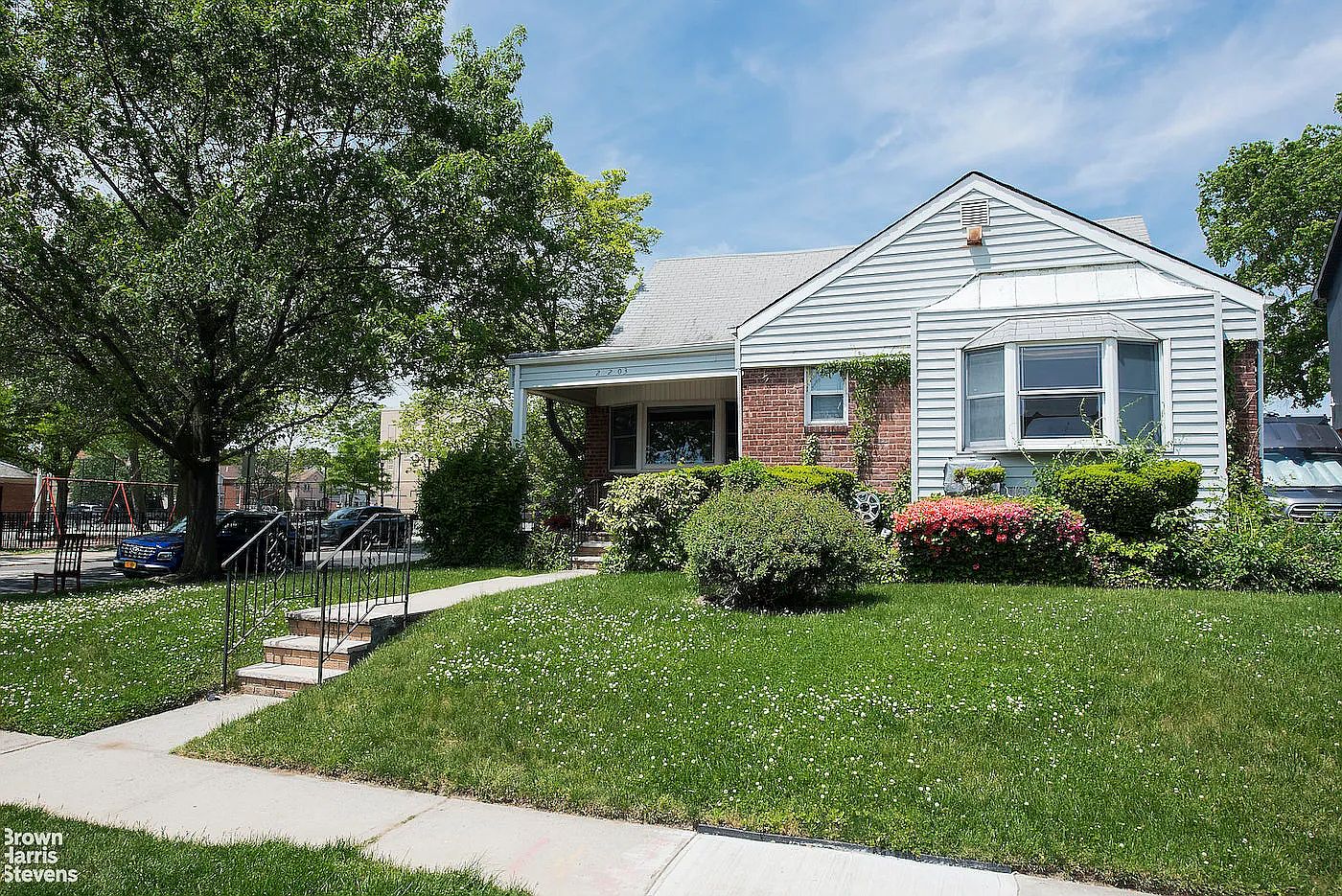 20203 56th Ave, Flushing, NY 11364 Zillow