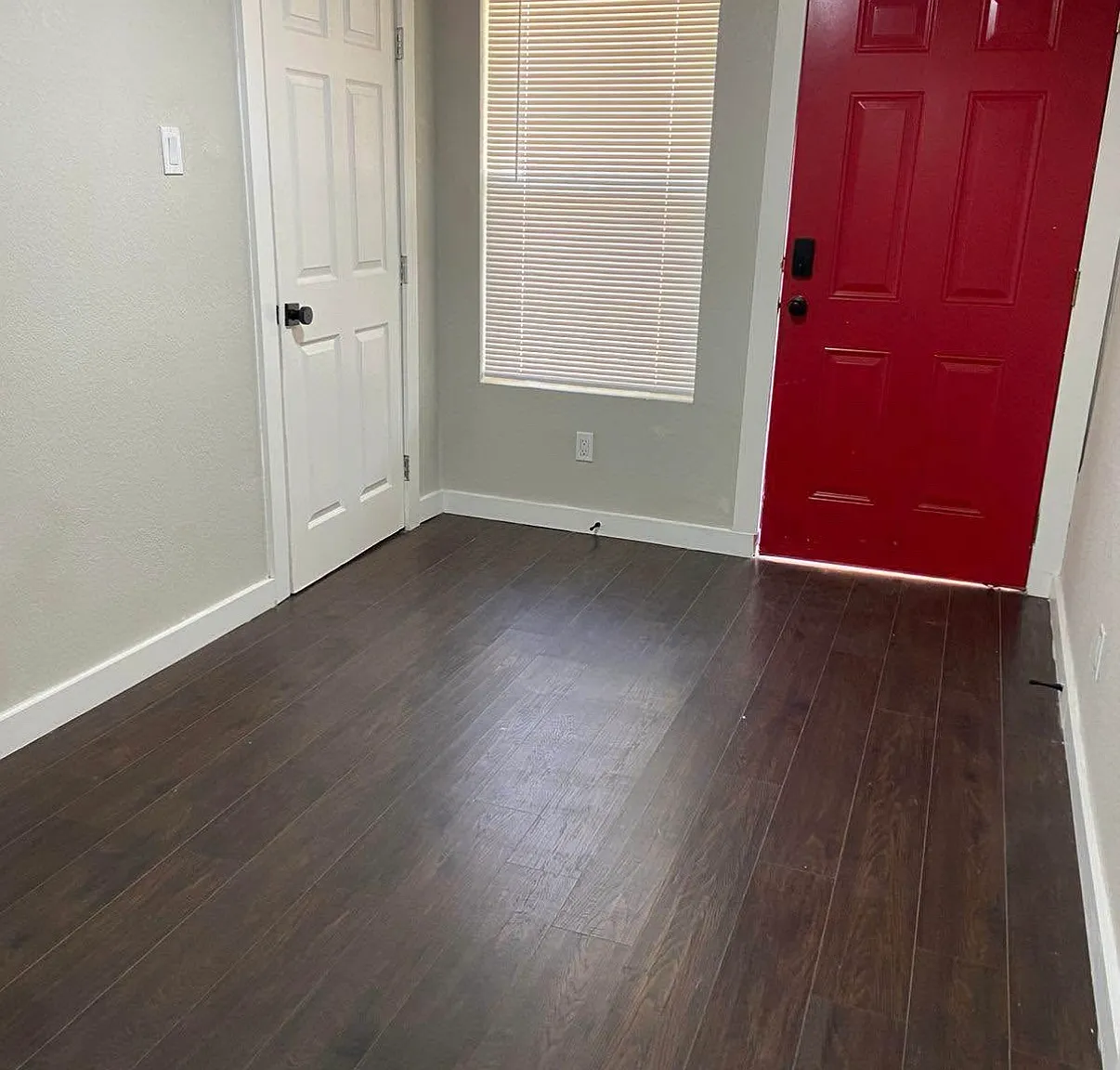 235 Gabriel — Photo 2