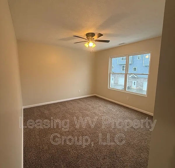 78 Christian Ct — Photo 8