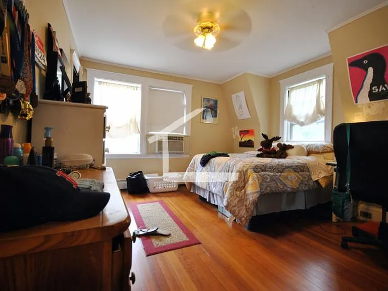 11 Burton St #9 — Photo 7