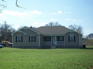 511 Summers Rd, Auburn, KY 42206