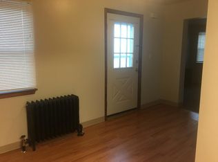 241 2nd St #2, Slatington, PA 18080