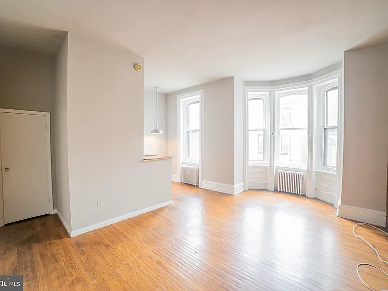 2108 Pine St #2F — Photo 3