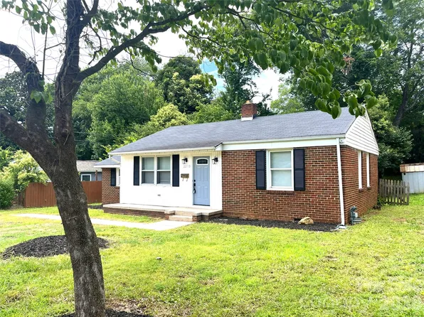 2213 Shamrock Dr, Charlotte, NC 28205
