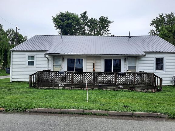 Front picture of duplex