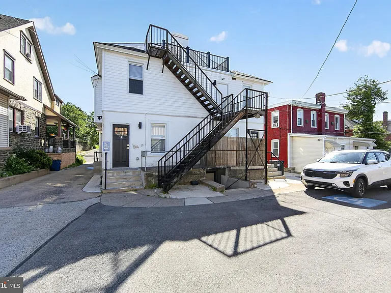 324 Darby Rd #326-1R — Photo 16