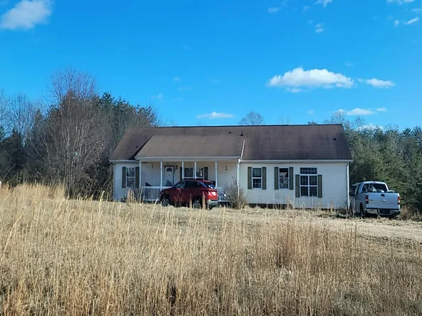 41 Hunters Rdg, Danville, VA 24540
