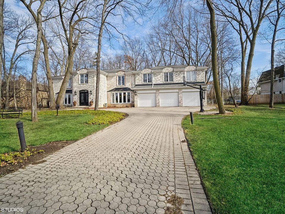 2111 Tennyson Ln, Highland Park, IL 60035 Zillow