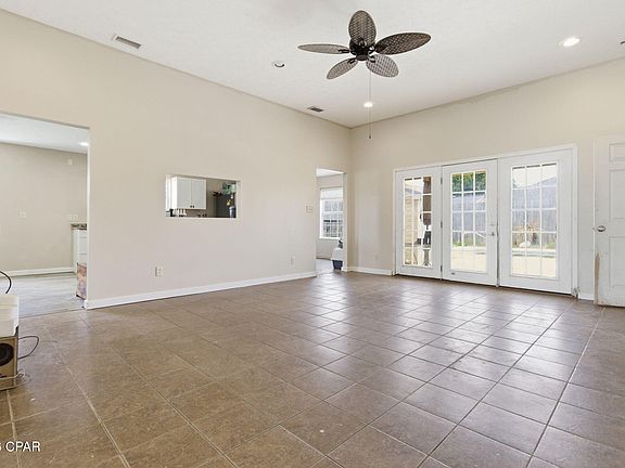 5th image of 303 Aralia Cir