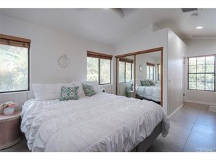 25329 Irving Ln, Valencia, CA 91381