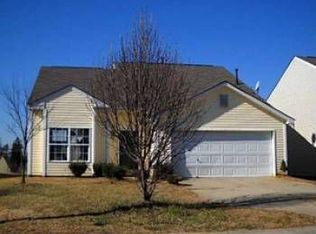 845 Lakehill Rd, Charlotte, NC 28214