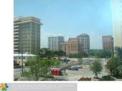 5th image of 650 Valencia Ave Unit 303