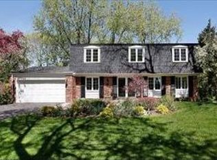 3146 Violet Ln, Northbrook, IL