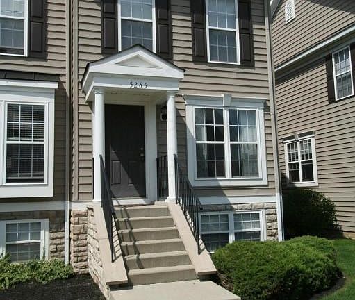 3rd image of 5265 Royal Arch Cascade Dr