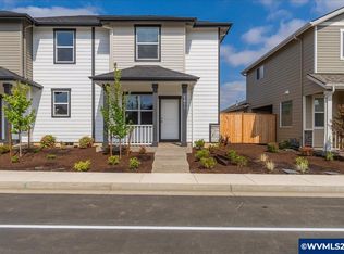 1414 SE Hankel St, Dallas, OR