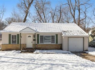 6438 Melrose Ln, Shawnee, KS 66203