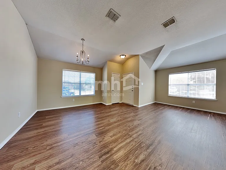 14149 Filly St — Photo 8