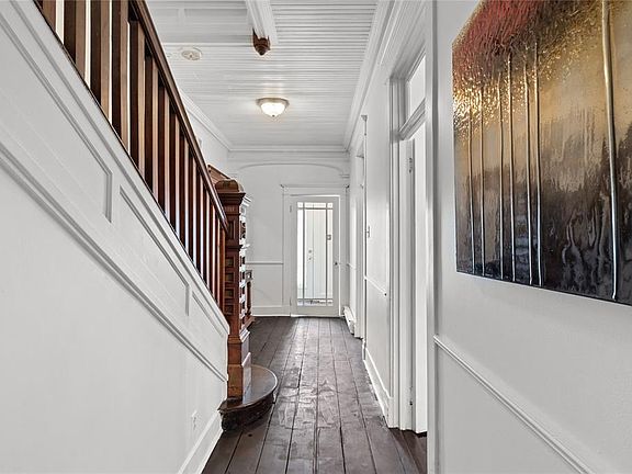 4th image of 21 SUDBURY Street
