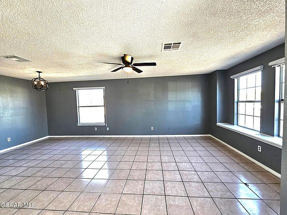 3rd image of 12340 Tierra Humeda Dr