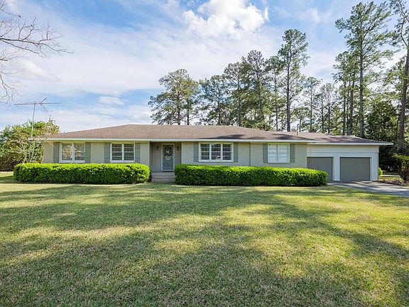 914 E Main St, Hahira, GA 31632 | Zillow