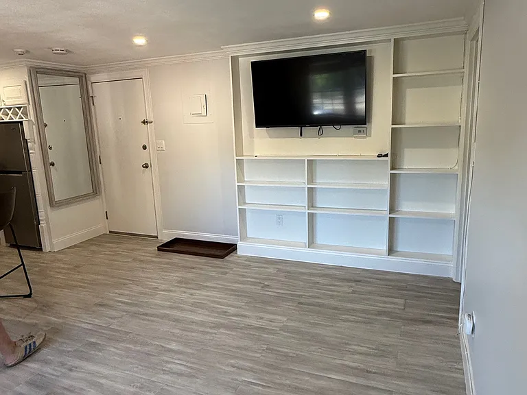 210 Hillside Ave #37 — Photo 9