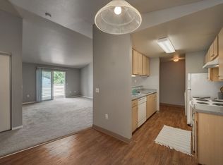 Life Just Got Better Come See For Yourself At Powell Court Apartments!!, Portland, OR 97236