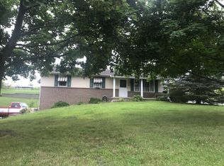 1807 Sollenberger Rd, Chambersburg, PA 17202