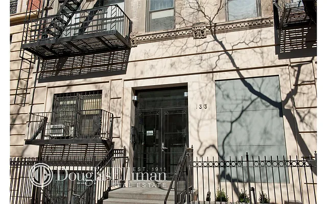 Sold by Douglas Elliman | media 8