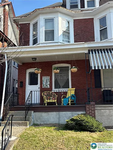 2248 Birch St Photo 1