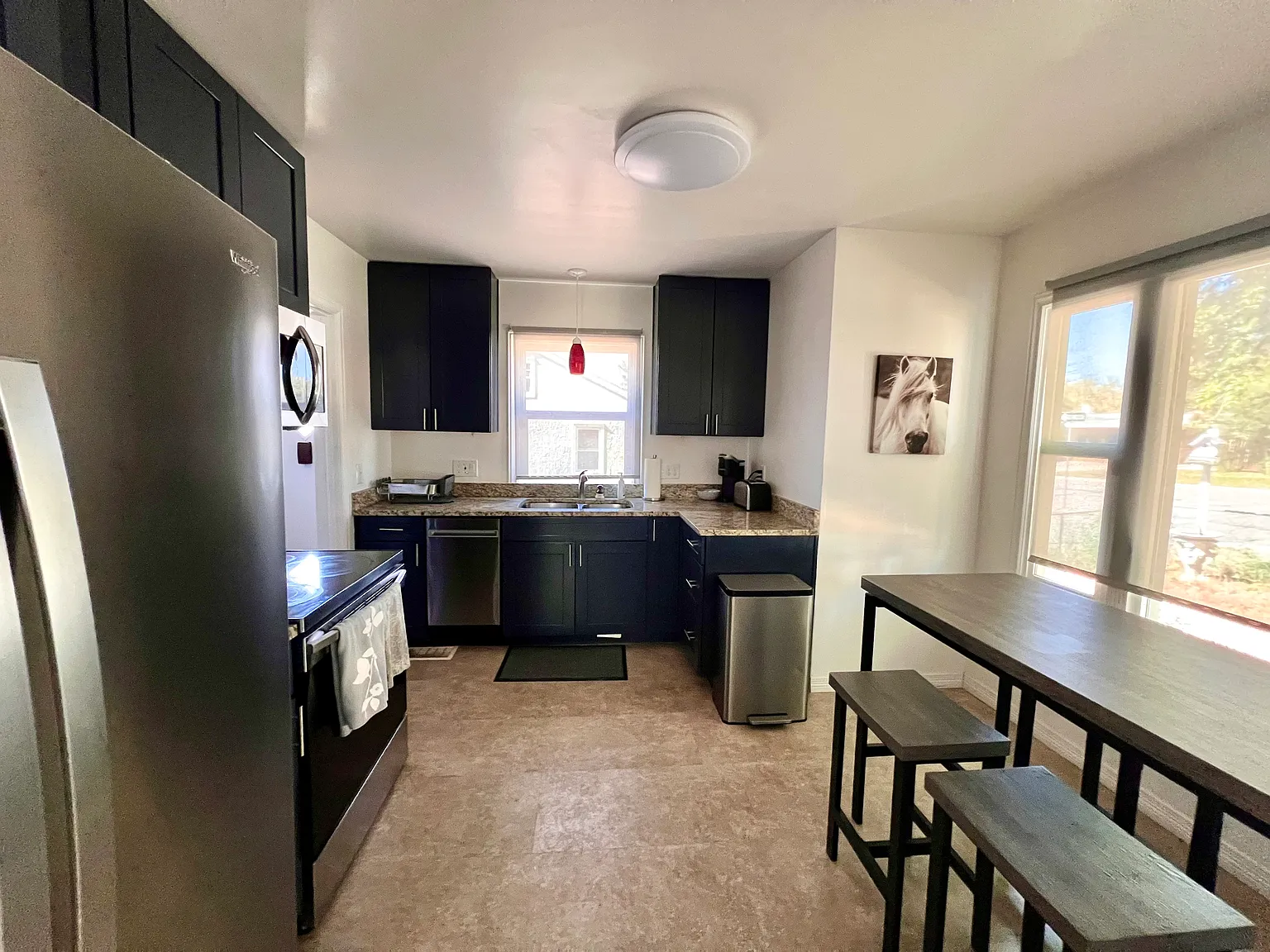 4 bed, 1510 sqft, $2,200 — Photo 3
